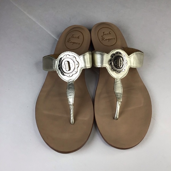 Jack Rogers Larissa Sandal in Platinum Size 8. - Picture 2 of 9